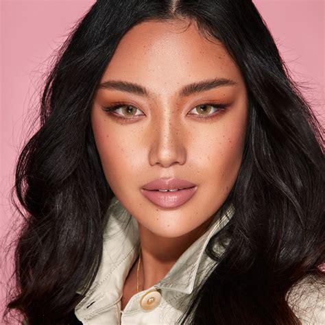 Hazel Beige – VC Beauty