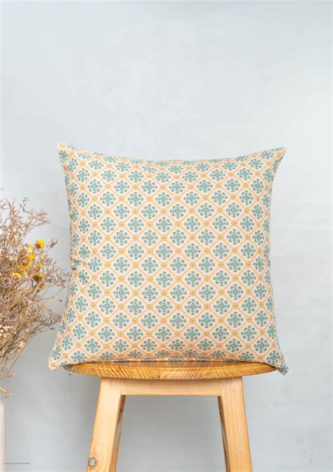 Yura 100% cotton geometric cushion cover for sofa - Aqua blue