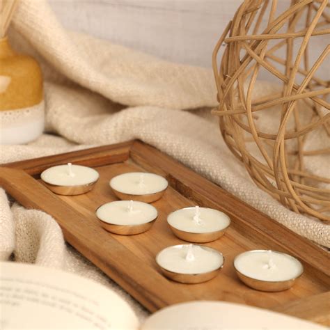 7 Silver Plated Metal Diyas – Light Jewels