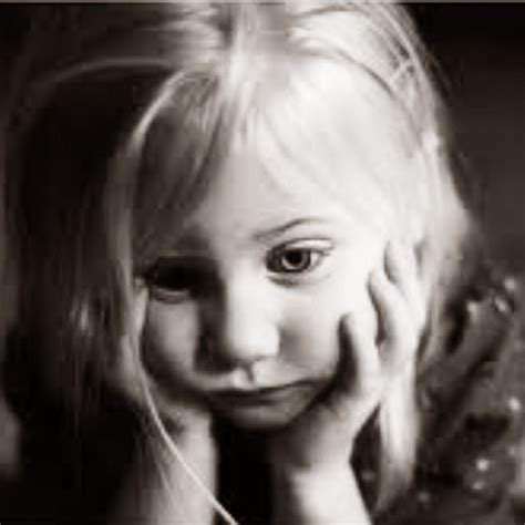 Feel Left Out 的图像结果