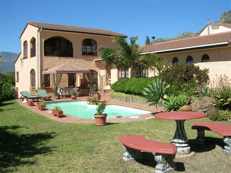 GUESTHOUSE HERRMANN (Gordon's Bay) - Guesthouse Reviews & Photos ...