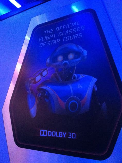 Disney Star Wars ride gets new look (photos) - CNET