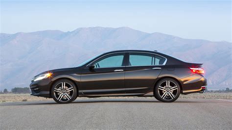 Ranking The Best Honda Accord Hybrid Model Years Based On Their Fuel Efficiency