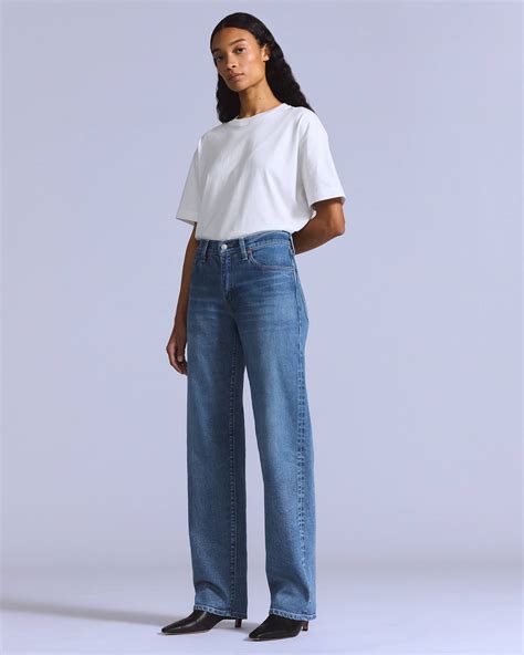 Boyfriend Women's Jeans - Medium Wash | Levi's® US