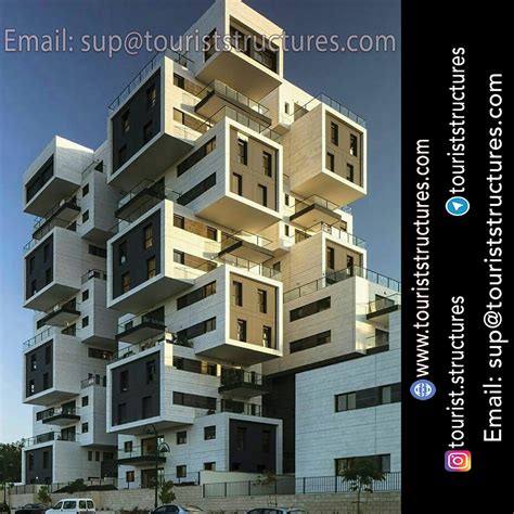 Irregular Building 的图像结果