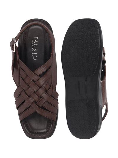 Mens closed on sale toe flip flops