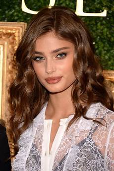 Hair Color For Brown by For Every Skin Tone There Exists A Shade Of Brown Hair Color For Brown