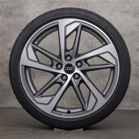 Audi A3 S3 8Y summer wheels 19 inch rims trapezoid tires 8Y0601025R