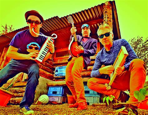 Sons of Southern Ulster – Breaking Tunes