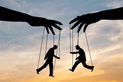 Outsmart, Outthink, Outplay: The Chanakya Way to Strategic Dominance