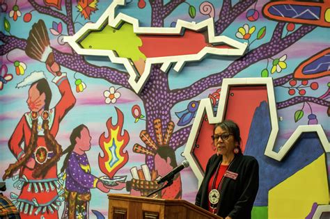 CMU unveils Native American mural on Indigenous Peoples Day