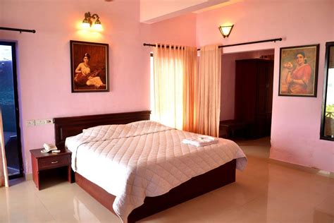 Lake Symphony Resort - Venue - Fort Kochi - Weddingwire.in