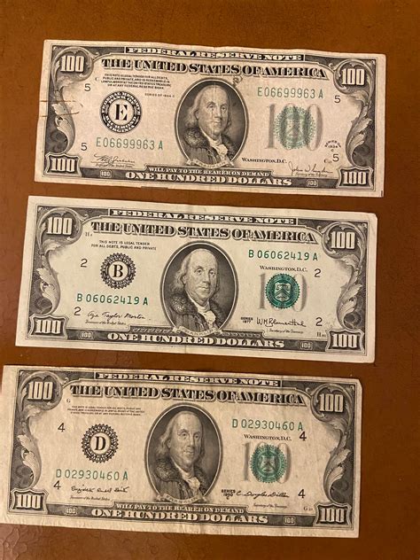 Bunch of old bills including star notes : r/papermoney