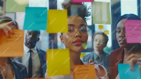 Creative Collaboration 的图像结果