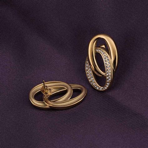 Earring – GlintHub