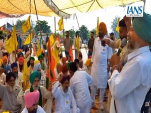 Farmers stopped at Punjab-Haryana border, teargas shells fired ...