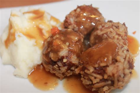 porcupine meatballs with brown gravy