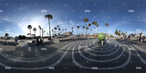 360° view of Newport Beach Pier - Alamy