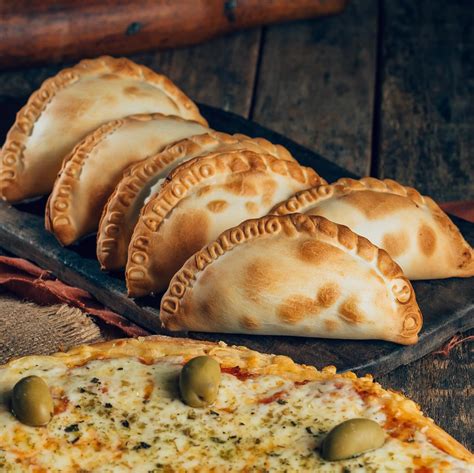 Pizzas y Empanadas Don Antonio | Pizza + empanadas, Empanadas + pizzas ...
