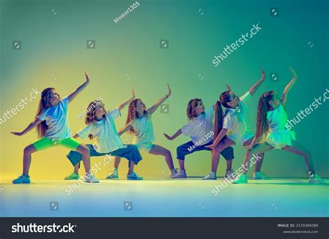 597 Music Movement Group Kids Images, Stock Photos & Vectors | Shutterstock