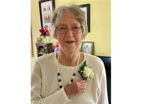 Carolyn Mae Webb Obituary (2024) - Freeport, IL - Burke-Tubbs Funeral ...