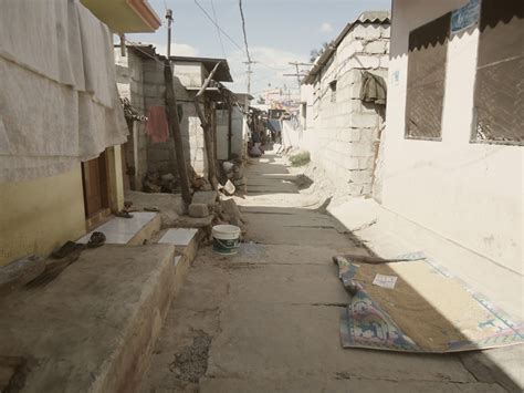 Urban Poverty - Fields of View