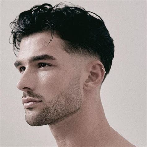 28 Best Low Fade Haircuts for Men in 2024 – Style & Tips - Blog