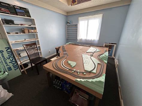 Austrian Model Train Layout 的图像结果