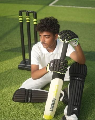 Jaspo Plastic Cricket Full Size Bat (34 X 4.5 Inch) for All Age Groups ...