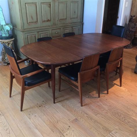 Mid Century Modern Dining Table Vintage: Timeless Style for ...
