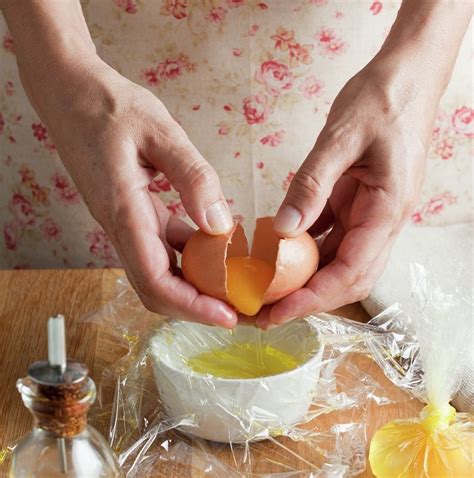 Lentejas en timbal con arroz y huevo poché