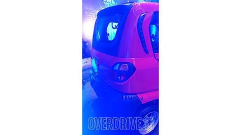 Image gallery: Bajaj Qute quadricycle Maharashtra launch - Overdrive