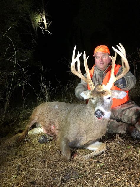 Indiana Deer Hunting | Whitetail Heaven Outfitters