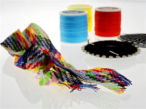 Woollen Thread Design 的图像结果