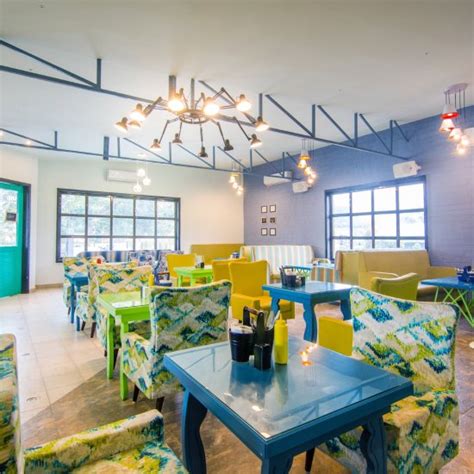 THE LIVING ROOM CAFE, Raipur - Restaurant Reviews, Phone Number ...