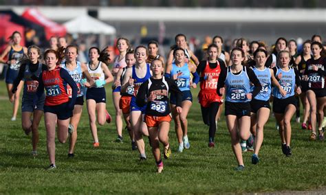 Division 3 girls race at 2021 MHSAA Cross Country championships - mlive.com