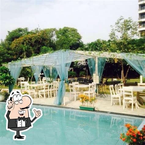 Dak Bunglow, Zirakpur - Restaurant menu and reviews