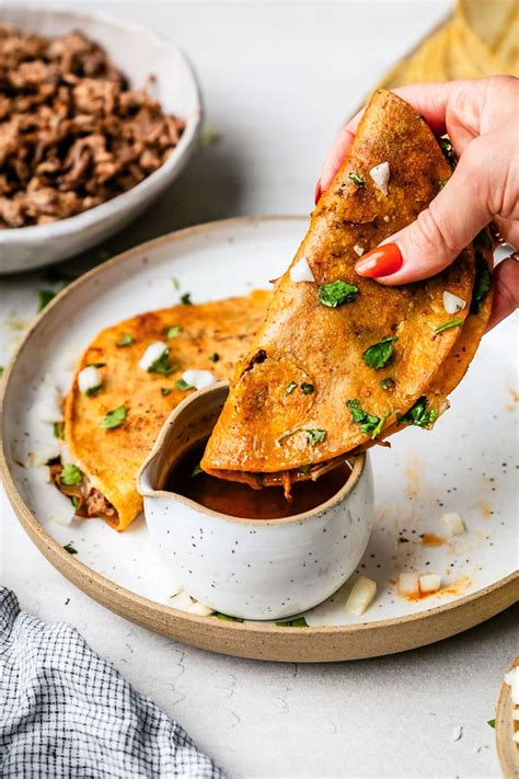 Slow Cooker Birria Tacos (Easy Recipe) - Skinnytaste