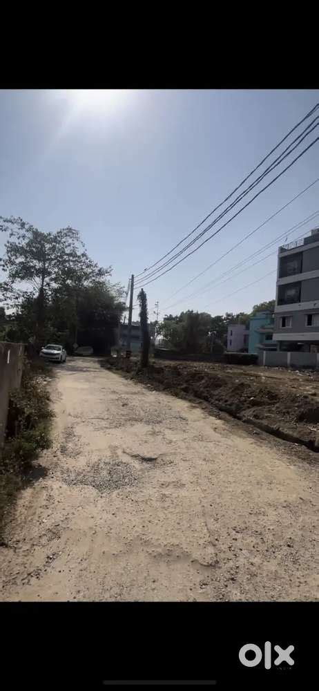 5 dismil plot available in SUBHASHREE BIHAR COLONY NH TO 50 meters ...