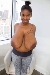 big natural amateur breast