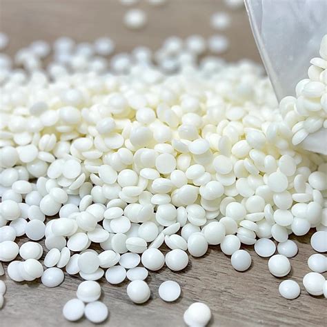 Buy Soy Wax Flakes for Candle Making at Best Price - Aura Decor – AuraDecor