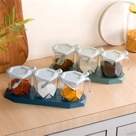 Set of 3 Spice Jars With Spoons Green Online - Premium Spice Jar | Nestasia