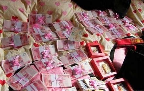 彩礼属于什么礼物最新素材