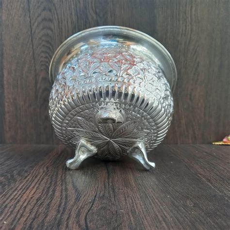 GS Floral Designer Urli – onesilver.in