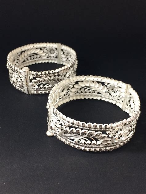 Silver Bangles online for women | Silverlinings | Hanmade Filigree