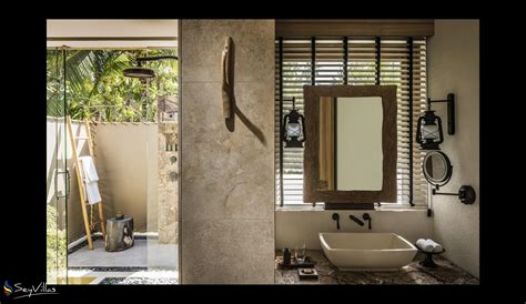 Four Seasons Resort Desroches Island - Resort - Desroches Suite ...