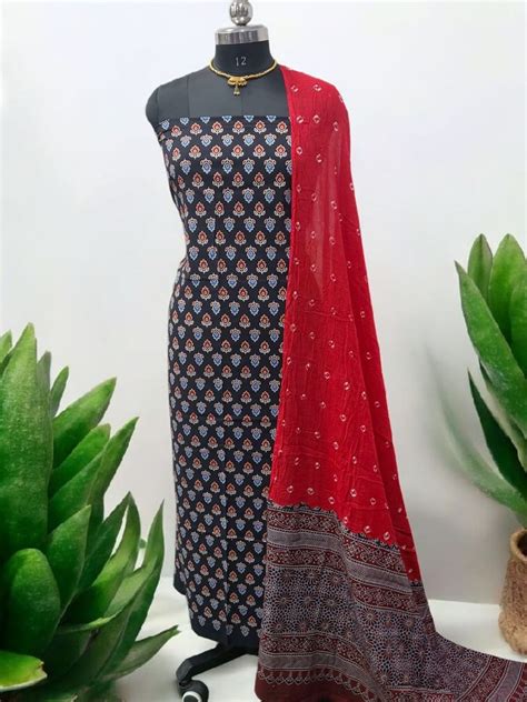 Bandhani dupatta & Ajrakh Fusion 2 pc Salwar Suit - Leheriya.com