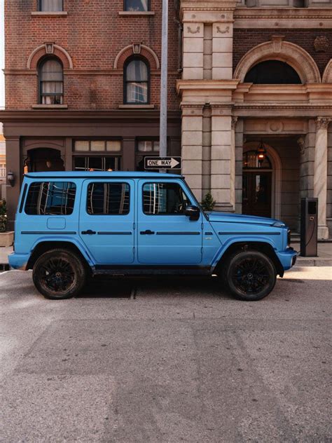 All About The Fully Electric Mercedes-Benz G580e - Augustman India
