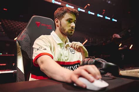 stellar | 100 Thieves | Valorant