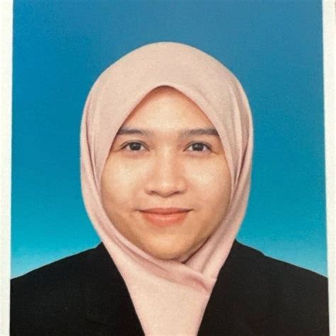 Nur asfa dini - Maths teacher - ₹1263/h